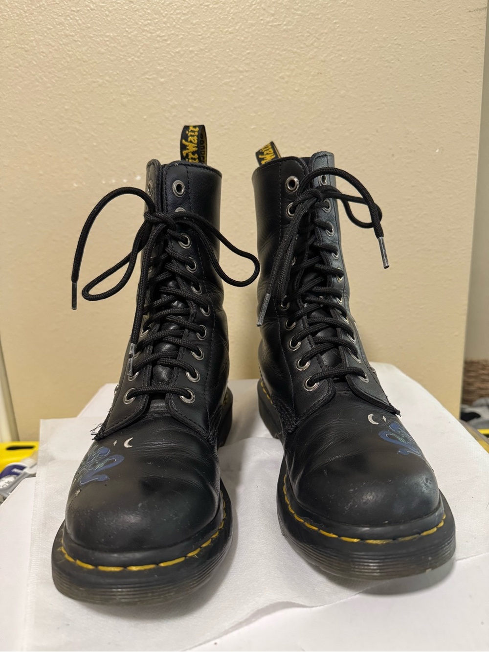 Dr. Martens 1490 mystic garden floral leather combat with blue floral design - Picture 2 of 9